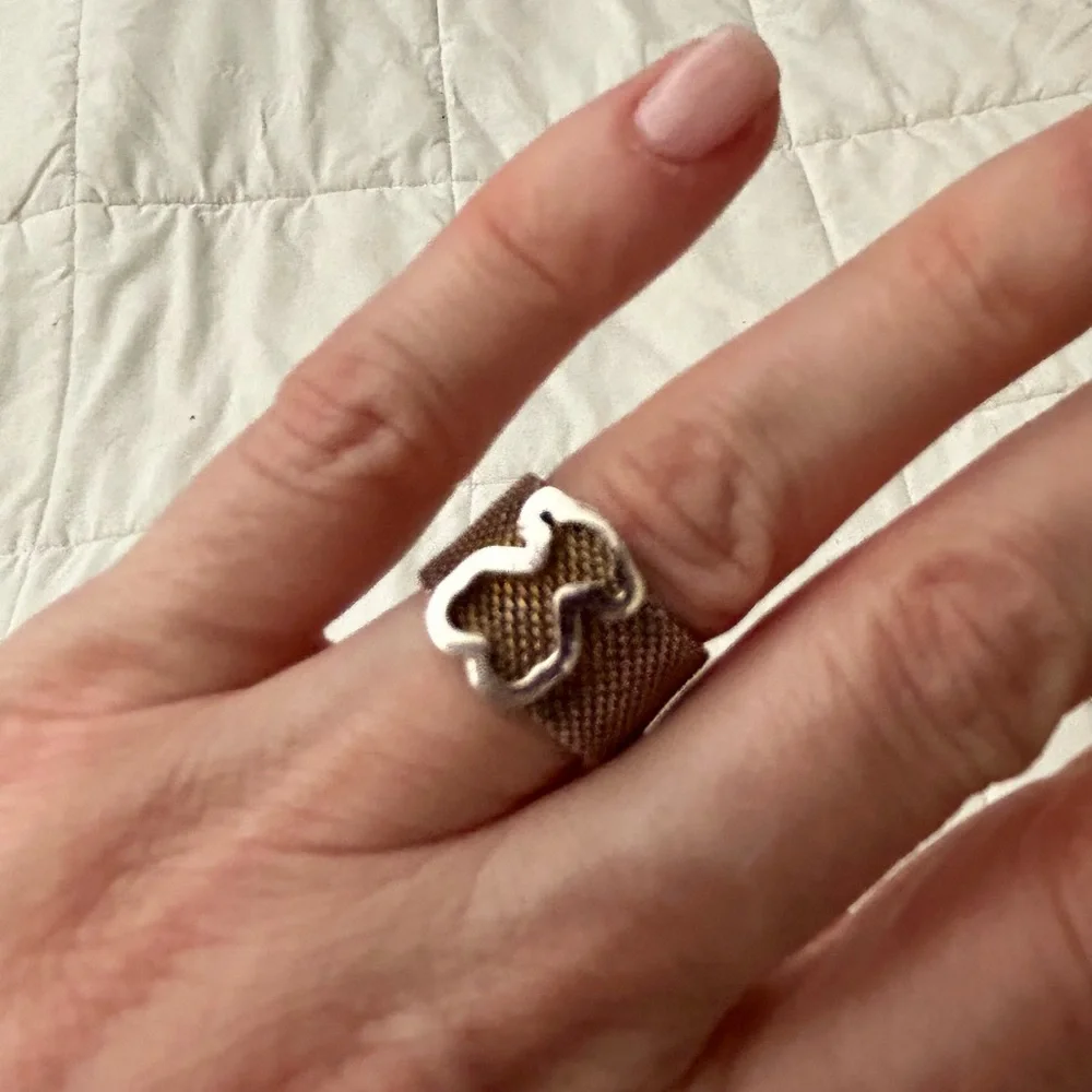Tous Silver Mesh Ring with Silver Bear Motif - Picture 1 of 7